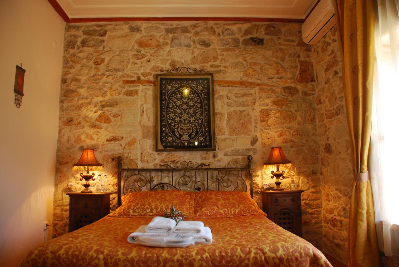 Foca Antik Otel Foça Exterior foto